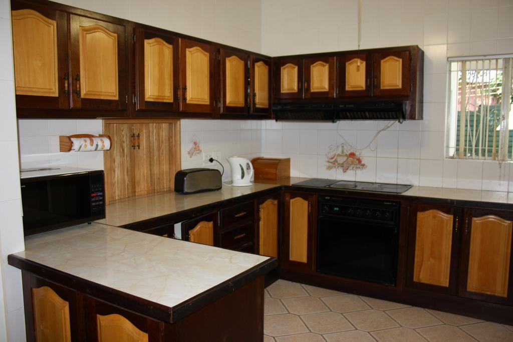 Tzaneen Guest House Buitenkant foto